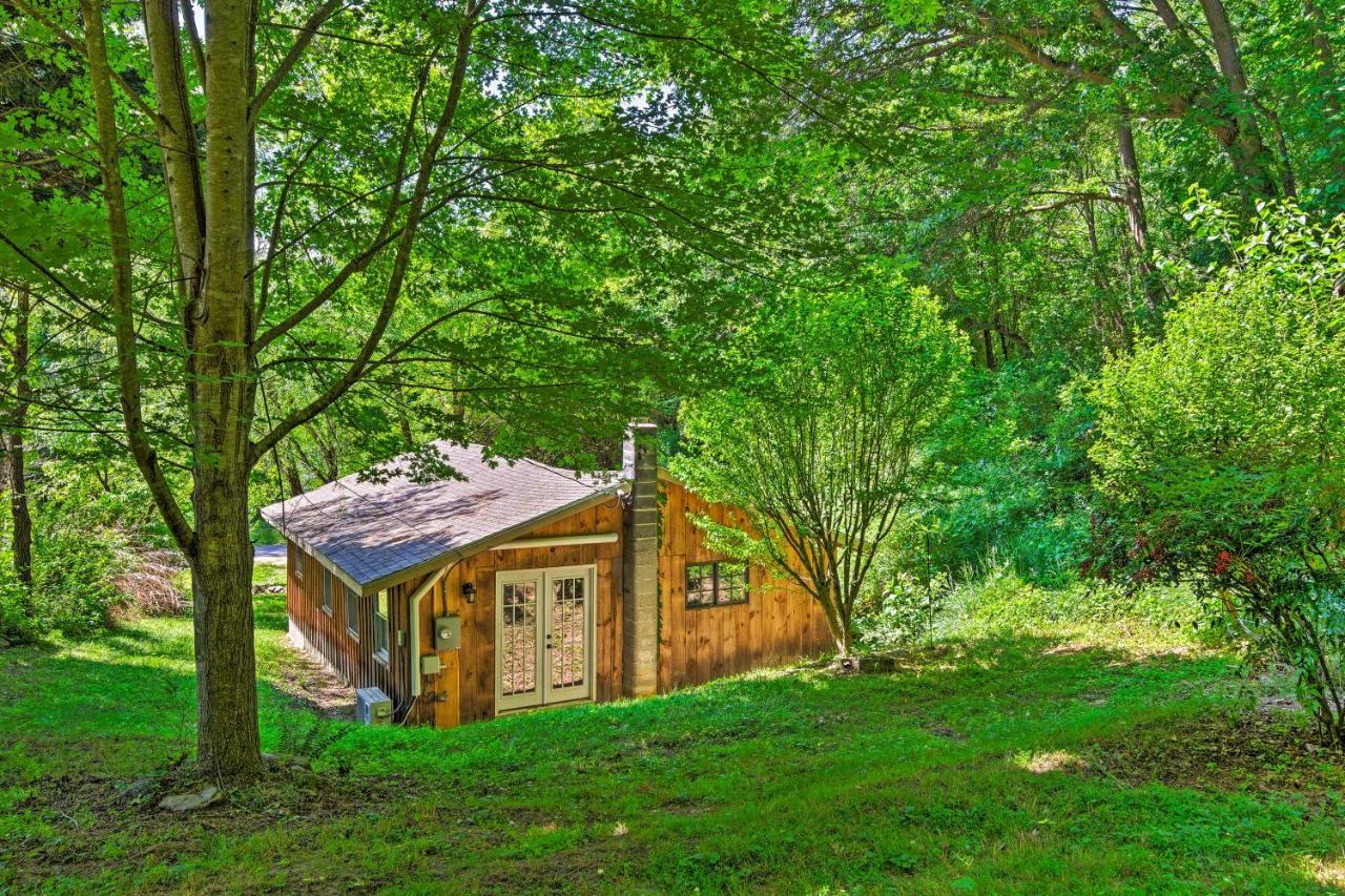 Cozy And Charming Asheville Cabin 5 Mi To Downtown! Vila Exterior foto